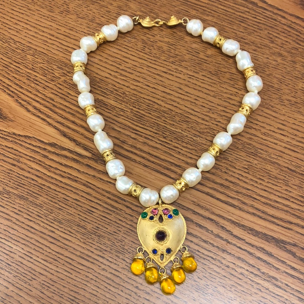 Deanna Hamro necklace